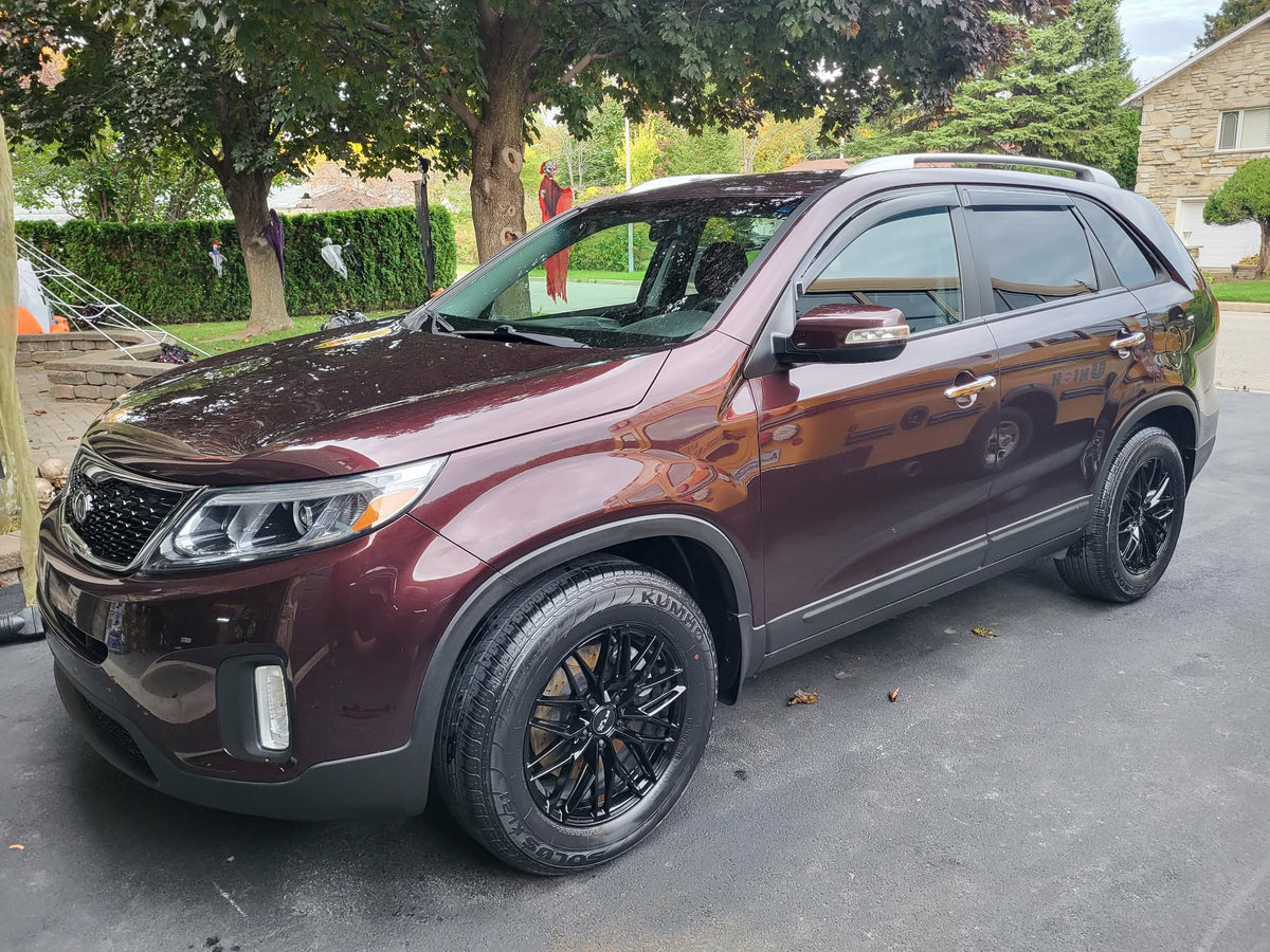 2011 Kia Sorento – Mags Ruffino 18" Noir Lustré