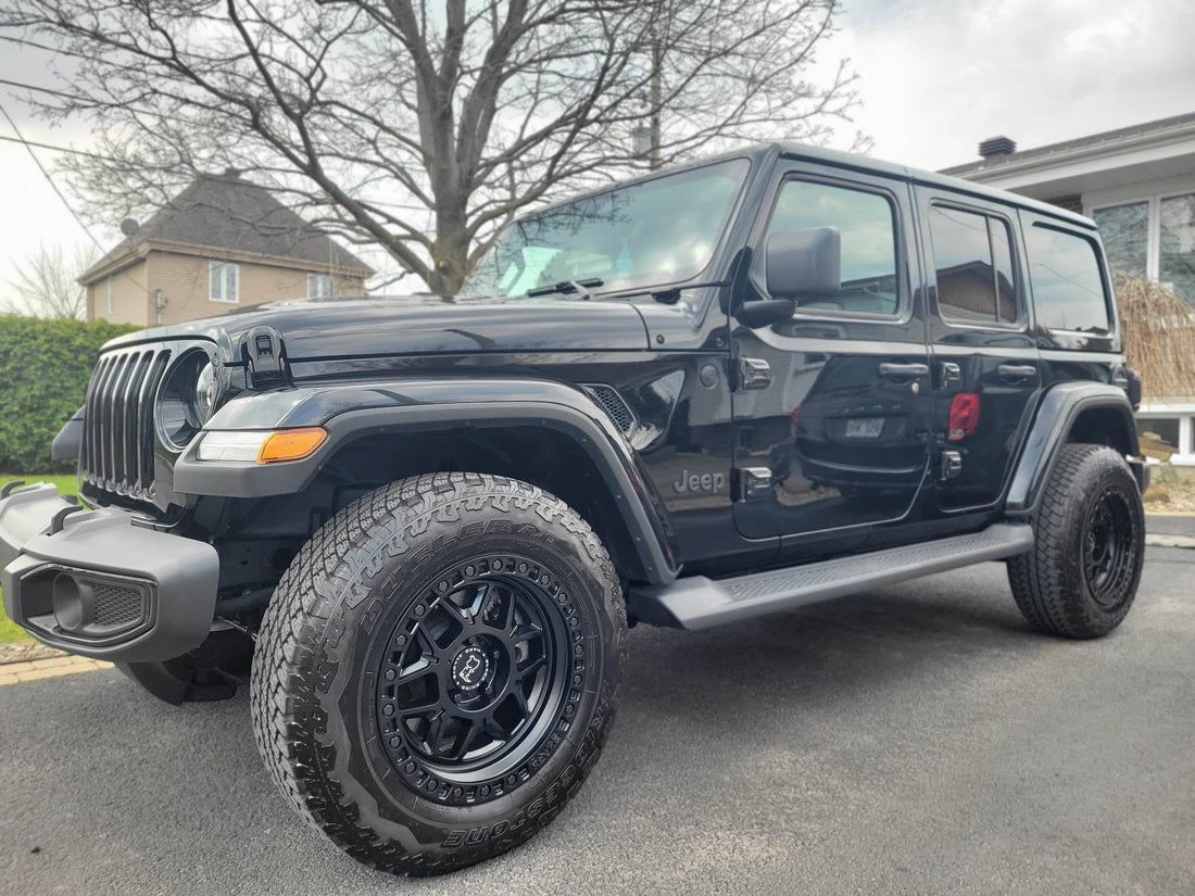 Jeep Wrangler 2021 — Mags Black Rhino Noir Satiné 18" sur Bridgestone Dueler AT