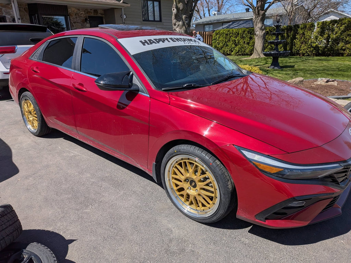 Hyundai Elantra 2023 — Mags 720Form FF14 Or et Machiné 18 pouces